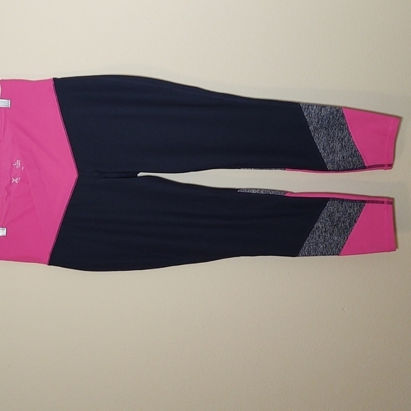 Xersion Women's Workout Leggings Navy/Pink - Picture 2 of 6
